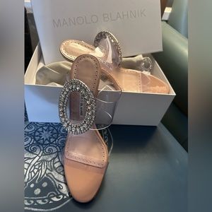 Manolo Blahnik Fibionabi